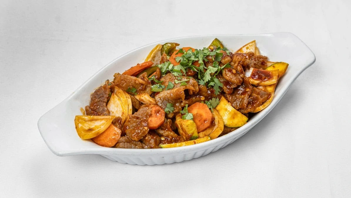 Fresh Chicken Fried Rice at Dragon Gate 80ate - Chinese food delivery Calgary